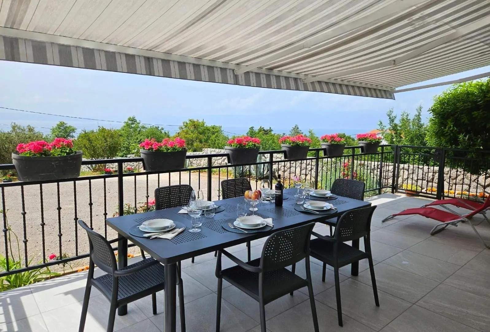 Apartment Belvedere location